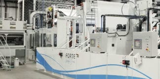 “US TISSUE IS GROWING AT 1-2%… WE ARE GROWING IN EXCESS OF 20% A YEAR.” Modernising process: the Green Bay-based company has two sites with 75,000sq ft of manufacturing and 40,000sq ft of warehouse, converting around 20,000-30,000tpy.