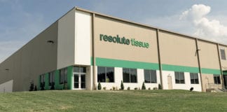 FULLY INTEGRATED RESOLUTE TARGETS PREMIUM AND ULTRA PREMIUM PRODUCTION High efficiencies: Resolute Tissue's new distribution centre in Tennessee