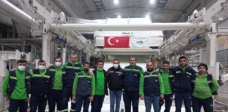 Lila Paper boosts capacity by 33% with TM start-up The start-up team: Lila Paper