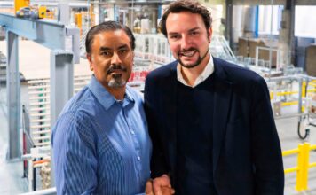 WEPA increases UK presence with Star Tissue UK acquisition Khalid Saifullah, former Managing Director and shareholder of Star Tissue UK and future Managing Director of WEPA Professional UK (left), and Andreas Krengel, Chief Executive Business Unit Professional of the WEPA Group