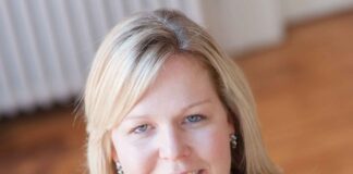 CHEMICALS TECHNICAL THEME – TRANSFORMATIVE TAD: AS THE USE OF TAD SYSTEMS INCREASES, TISSUE MANUFACTURERS ARE SEEKING NEW WAYS TO ACHIEVE CONSISTENT PERFORMANCE WHILE ENHANCING OPERATIONAL EFFICIENCIES Kelly Buchheit, Global Marketing Director, Tissue, Solenis