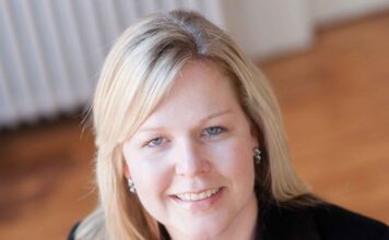 CHEMICALS TECHNICAL THEME – TRANSFORMATIVE TAD: AS THE USE OF TAD SYSTEMS INCREASES, TISSUE MANUFACTURERS ARE SEEKING NEW WAYS TO ACHIEVE CONSISTENT PERFORMANCE WHILE ENHANCING OPERATIONAL EFFICIENCIES Kelly Buchheit, Global Marketing Director, Tissue, Solenis