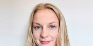 ITALY COUNTRY REPORT: New packaging, new formulations, new sustainability features … the home of innovation gears up again Sarah Wood, Senior Research Analyst, Euromonitor International.