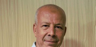 BAROMETER ISSUE: SPECIAL FEATURE, ALGERIA, NORTHERN AFRICA Above: Production boost: Africaine Paper Mills (APM) General Manager Belkacem Becharef confirms plans for a new TM with a capacity of 30,000tpy