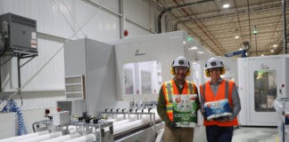 Cascades invests over C$3.5m in Kingsey Falls tissue plant Cascades invests $3.5m in Kingsey Falls. (L-r): Cascades’ Hugues Simon, President and Chief Executive, and Jérôme Porlier, Executive Vice-President, Tissue.