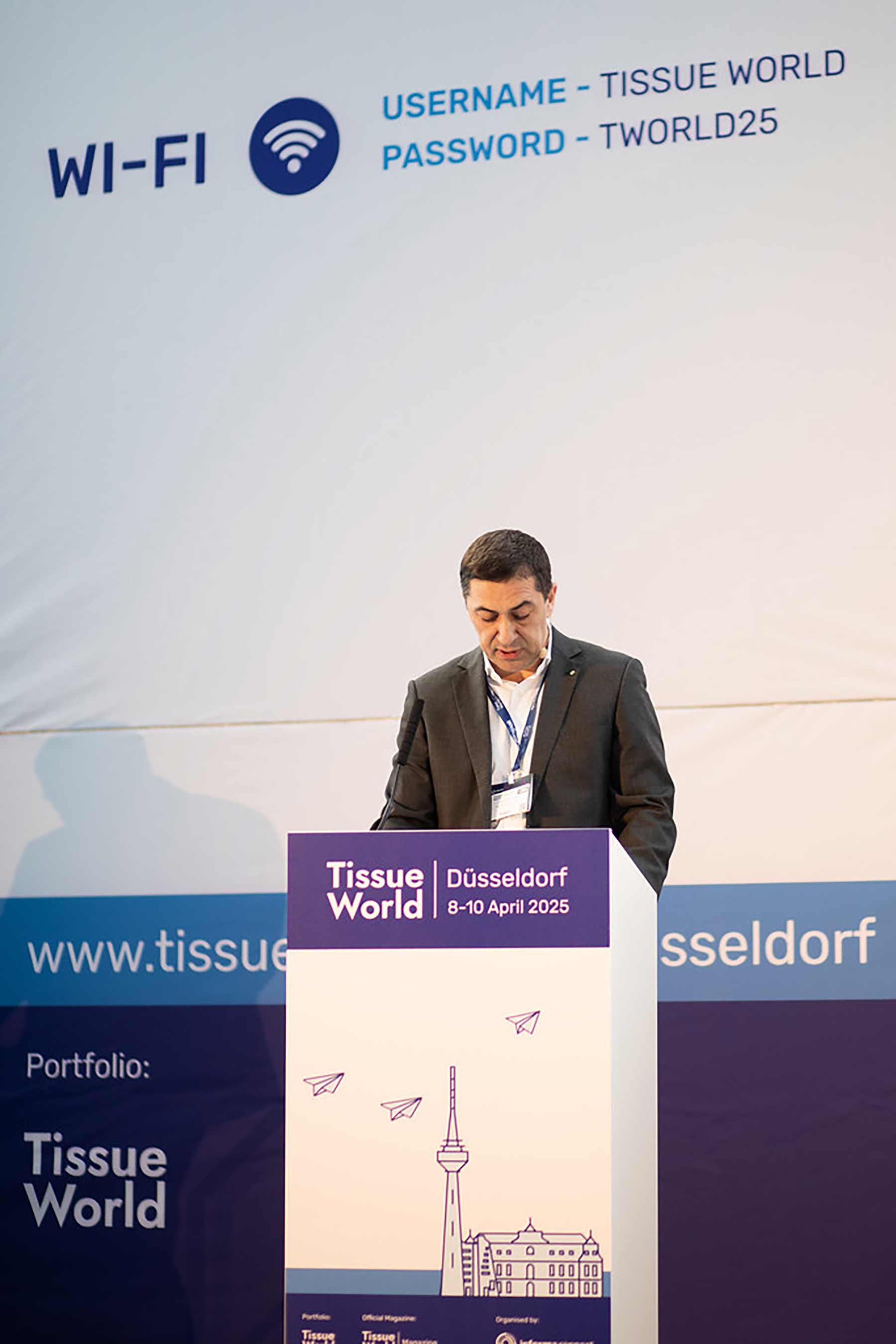 Investments in times of special challenges: Iurii Golovchenko, Chief Executive of Ukraine’s Kyiv Cardboard and Paper Mill, addresses the audience