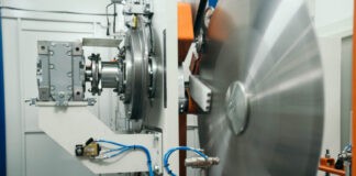 UCT introduces latest generation UNICO365 logsaw