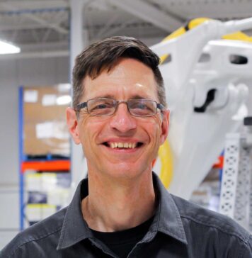 DISTRIBUTION SPECIAL NŪMOVE: Meeting the challenge of SKU proliferation with flexible and high-speed robotic palletising in modern tissue production Luc Vanden-Abeele, Director of Marketing at NūMove Robotics & Vision