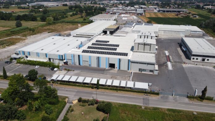 Lucart, finalizzata l’operazione per acquisire il controllo di Cartindustria Eurocarta Lucart boosts AfH presence after finalising Cartindustria Eurocarta acquisition