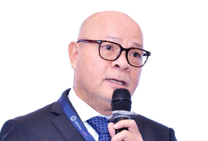 Mr. Hoang Trung Son, General Director of Dong Tien Paper Company, and Chairman of Vietnam Pulp and Paper Association (VPPA) Mr. Hoang Trung Son, General Director of Dong Tien Paper Company, and Chairman of Vietnam Pulp and Paper Association (VPPA)